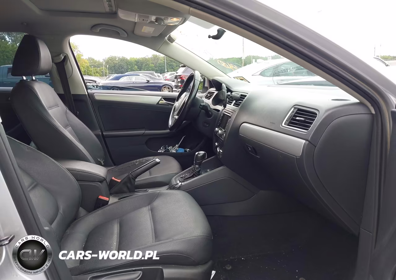 2011 Volkswagen Jetta 2.5L Sel VIN:3VWLZ7AJ4BM040243 - 5