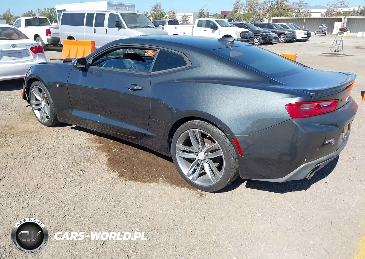 2016 Chevrolet Camaro 2Lt VIN:1G1FD1RS4G0117351 - 3
