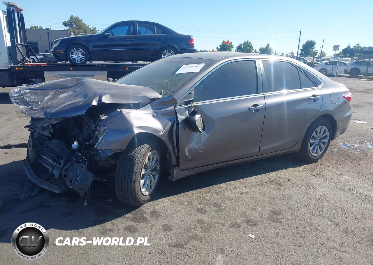 2016 Toyota Camry Le VIN:4T4BF1FK7GR532324 - 2