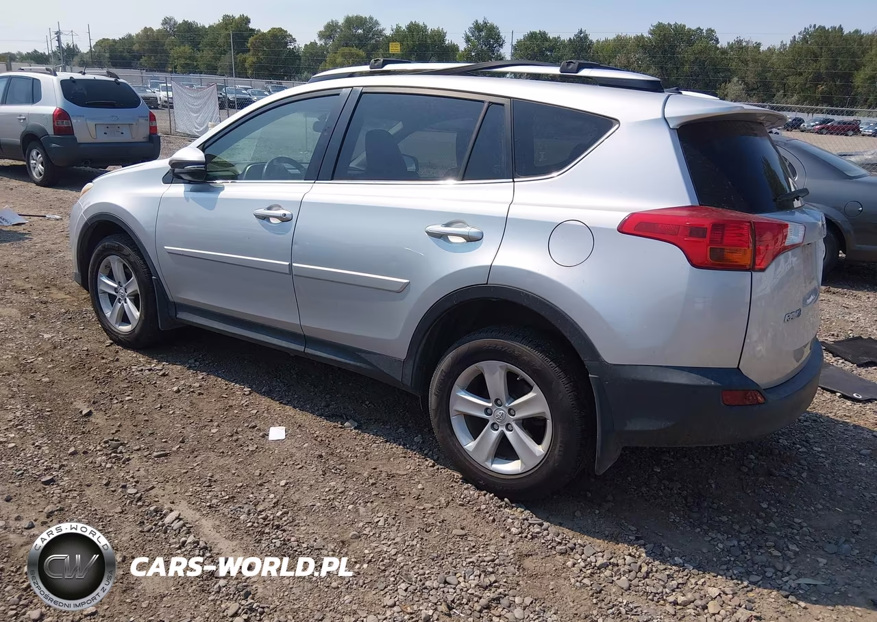 2014 Toyota Rav4 Xle VIN:JTMRFREV9EJ002619 - 3