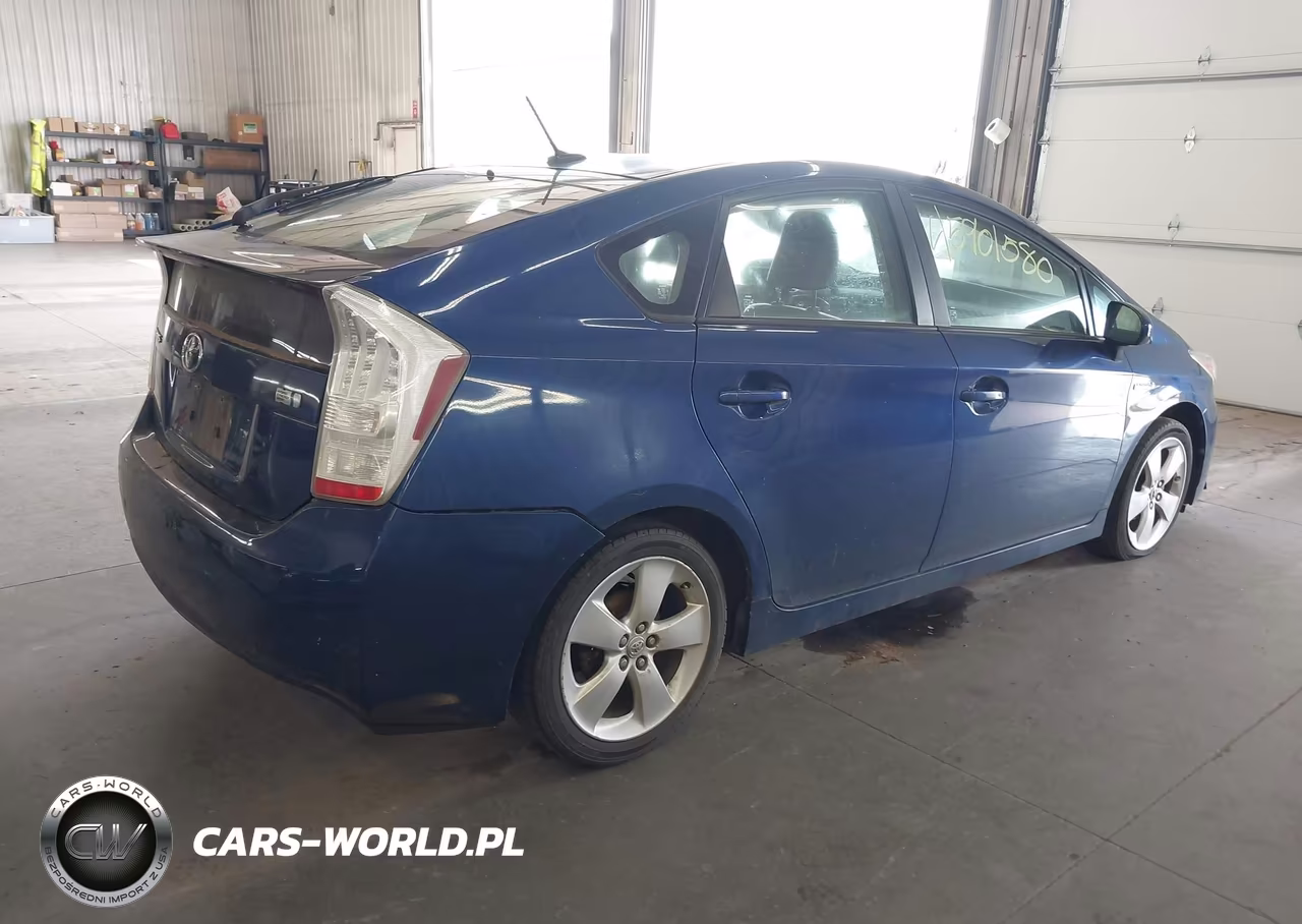 2010 Toyota Prius V VIN:JTDKN3DU9A0033766 - 4
