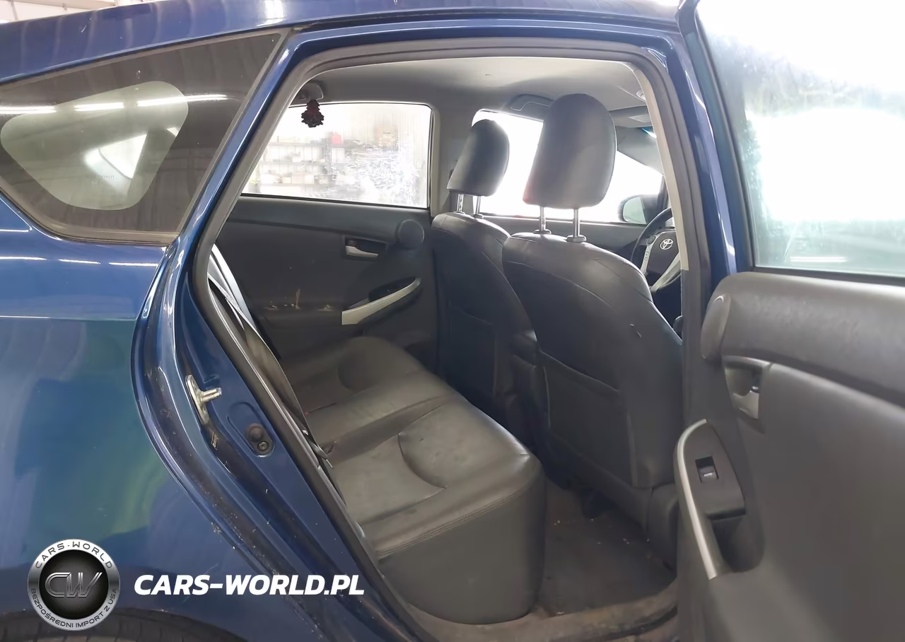 2010 Toyota Prius V VIN:JTDKN3DU9A0033766 - 8