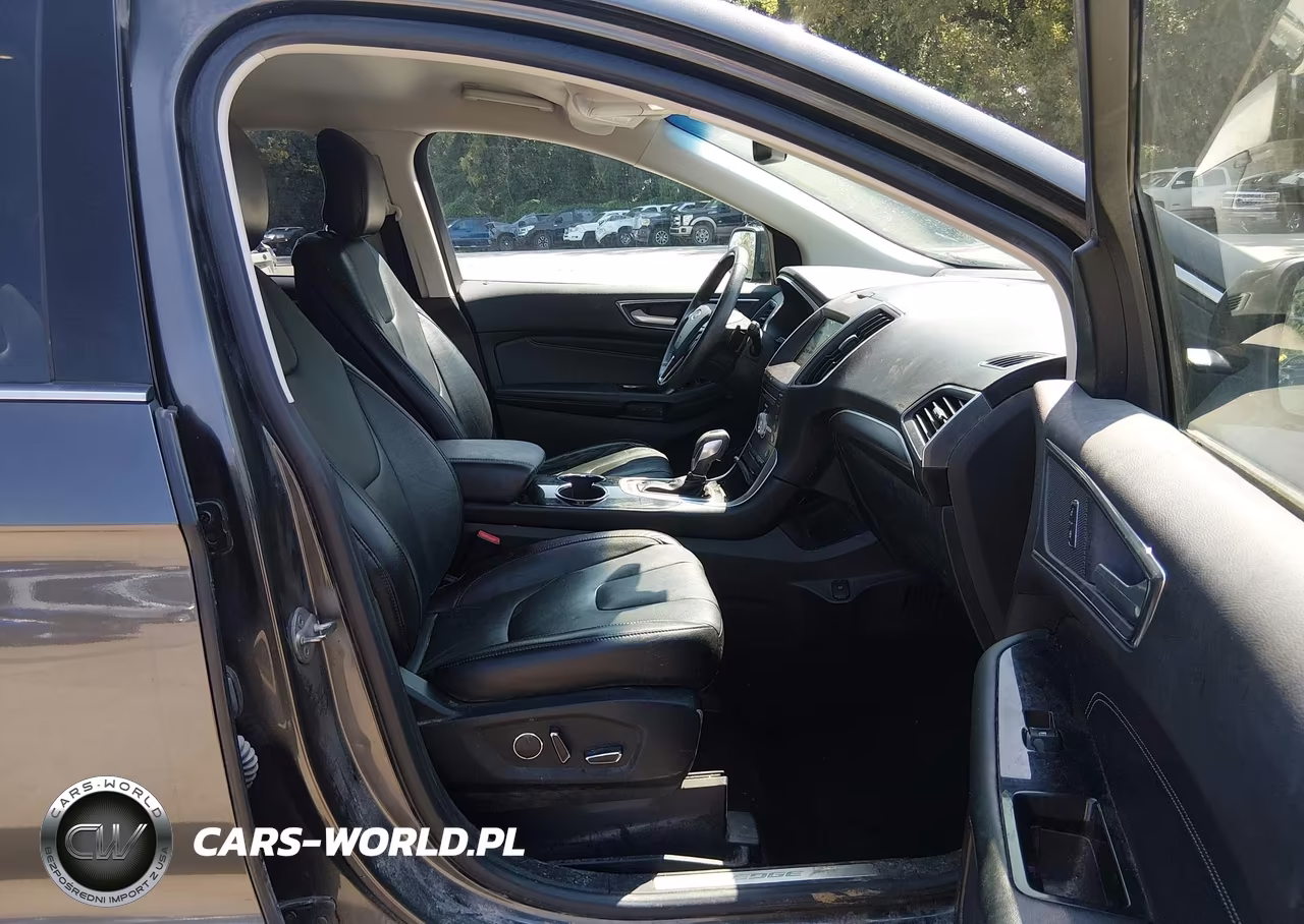 2017 Ford Edge Titanium VIN:2FMPK4K96HBC44401 - 5