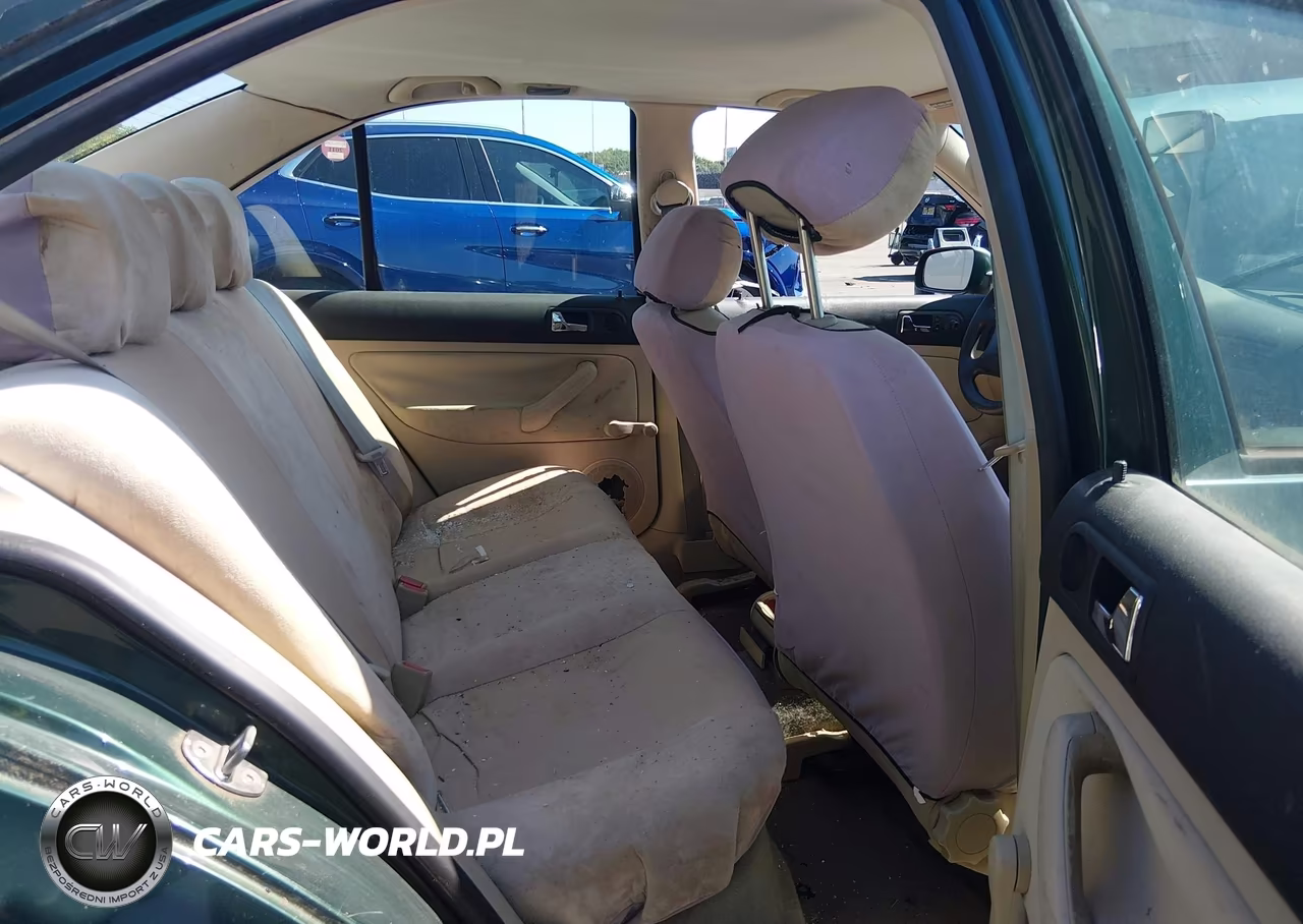 2000 Volkswagen Jetta Gl VIN:3VWRC29M0YM083788 - 8