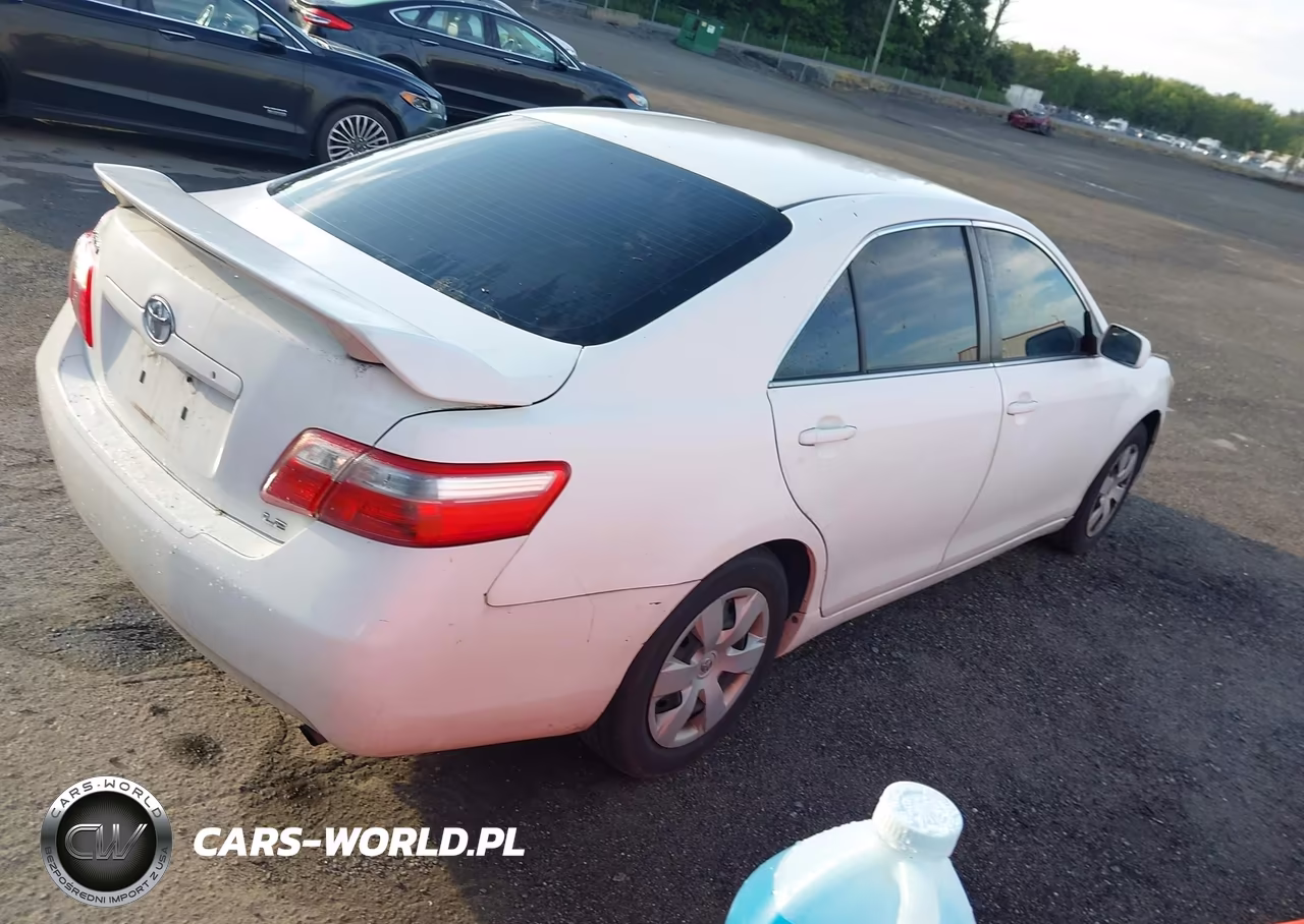 2007 Toyota Camry Le VIN:JTNBE46K973100077 - 4