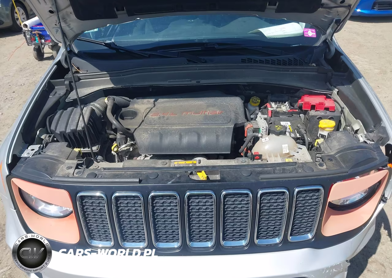2019 Jeep Renegade Latitude 4X4 VIN:ZACNJBBB7KPK95153 - 10
