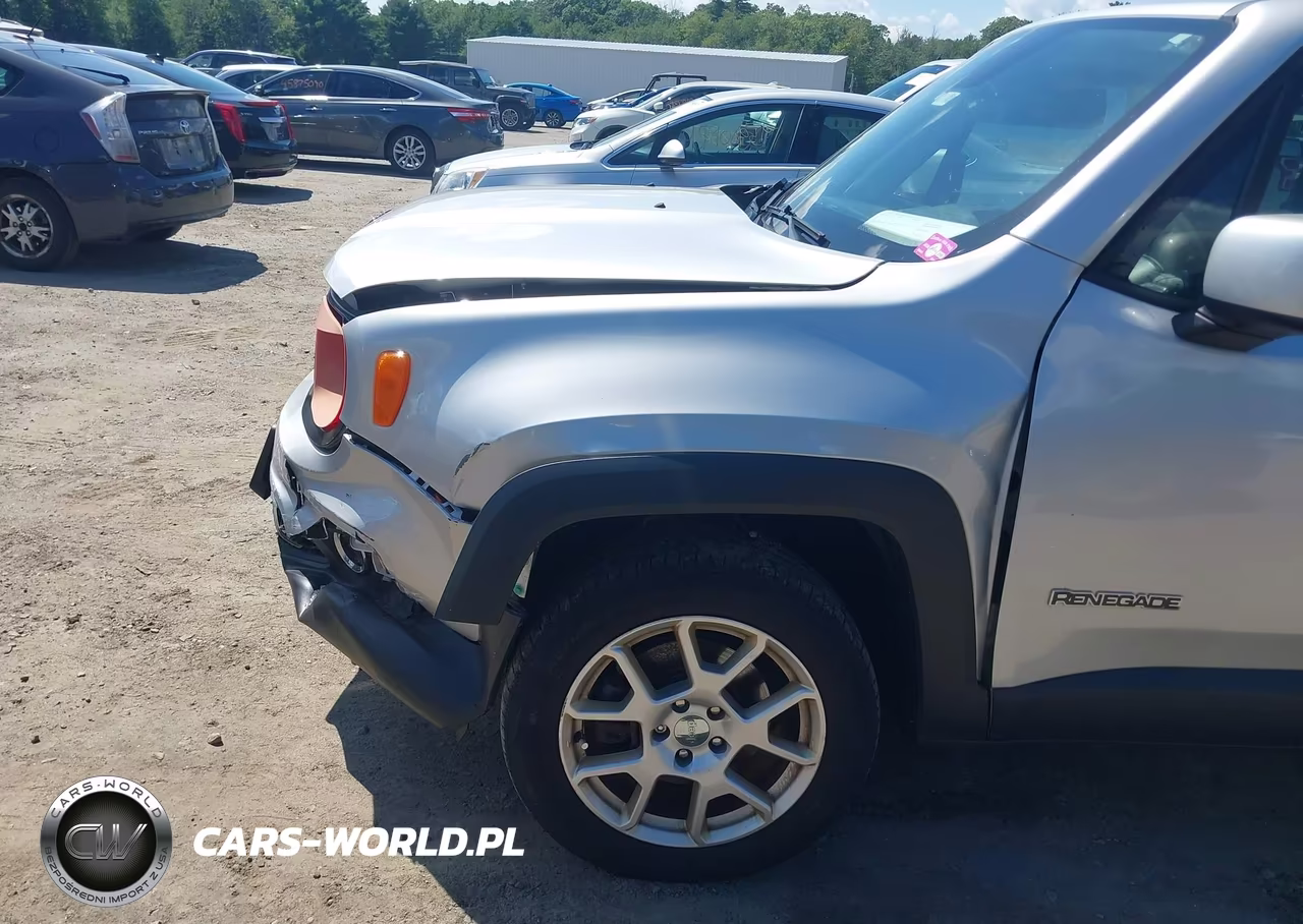 2019 Jeep Renegade Latitude 4X4 VIN:ZACNJBBB7KPK95153 - 17