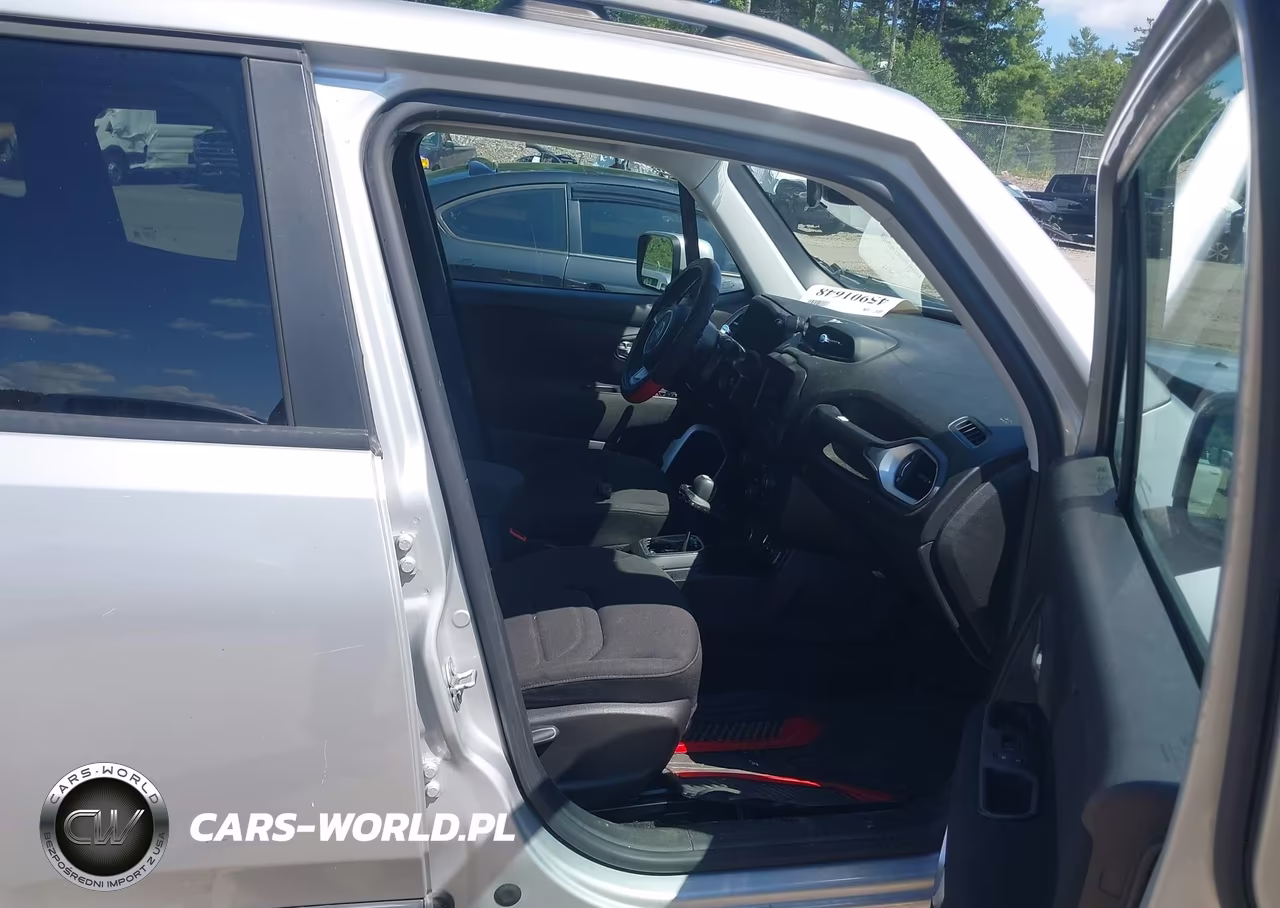 2019 Jeep Renegade Latitude 4X4 VIN:ZACNJBBB7KPK95153 - 5
