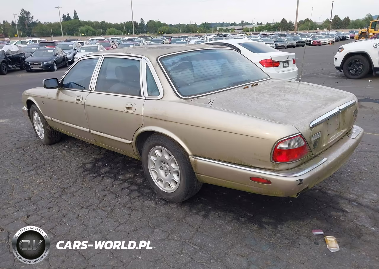 1999 Jaguar Xj8 VIN:SAJHD1041XC874058 - 3