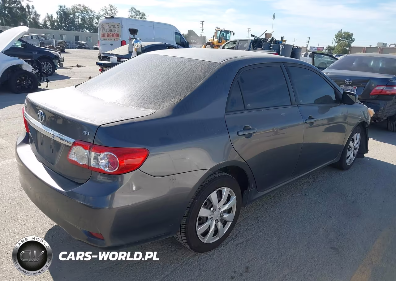 2012 Toyota Corolla Le VIN:5YFBU4EE1CP026156 - 4