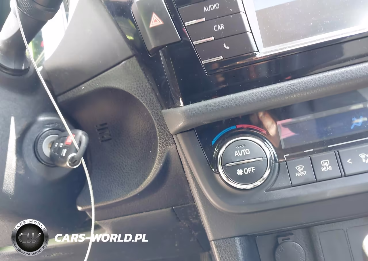 2014 Toyota Corolla S Plus VIN:2T1BURHE4EC096486 - 11