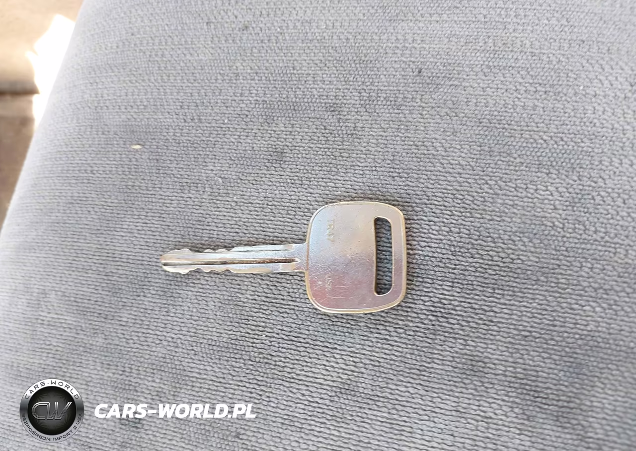 2000 Toyota Avalon Xl VIN:4T1BF28B9YU066068 - 11