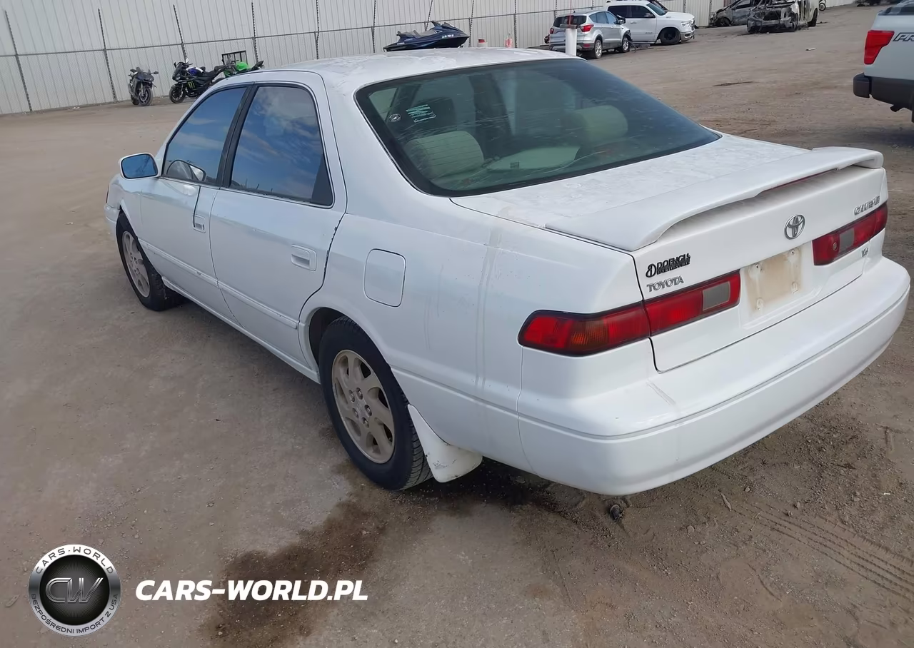 1999 Toyota Camry Le V6 VIN:JT2BF28K1X0217925 - 3