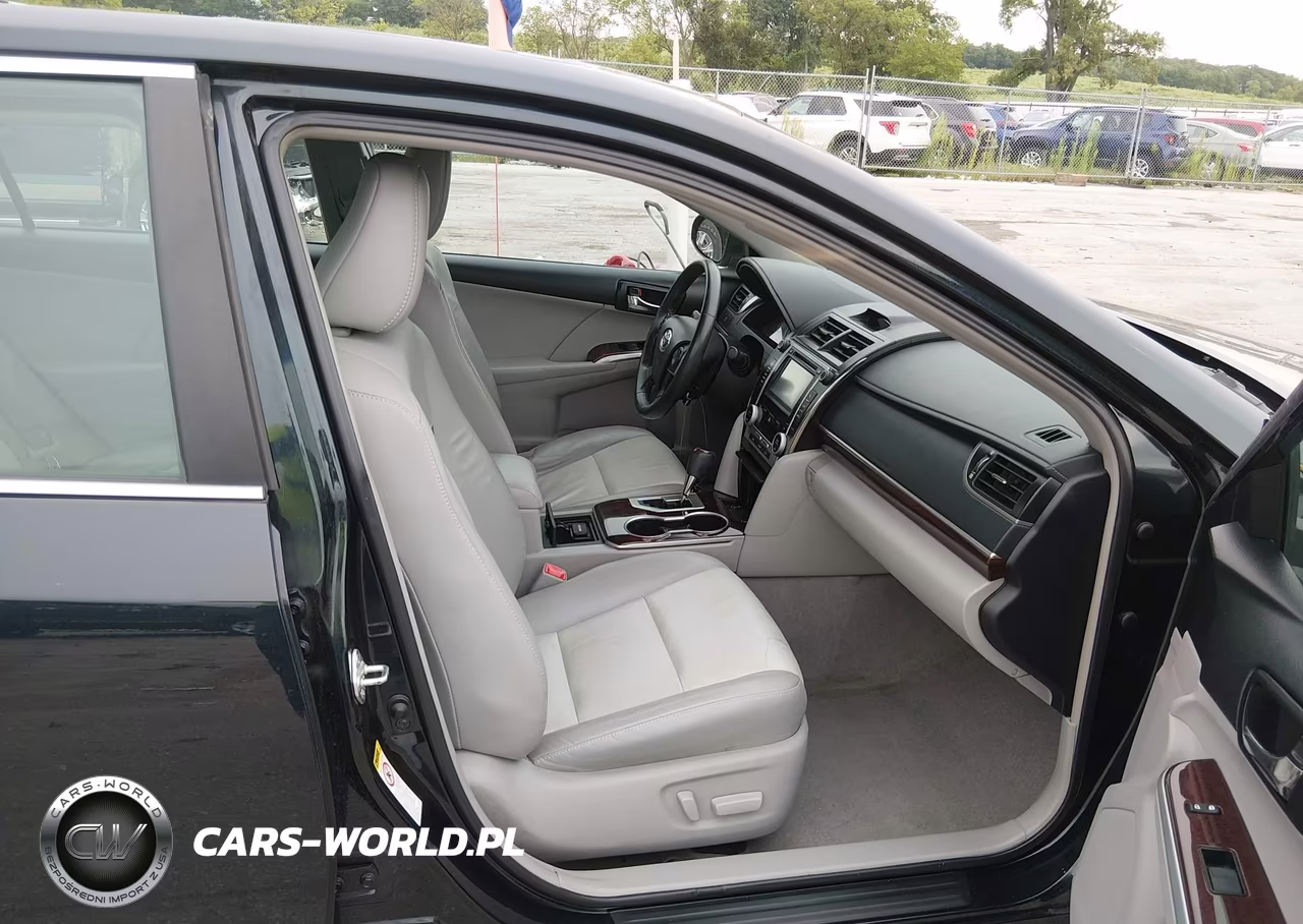 2012 Toyota Camry Xle VIN:4T4BF1FKXCR242895 - 5