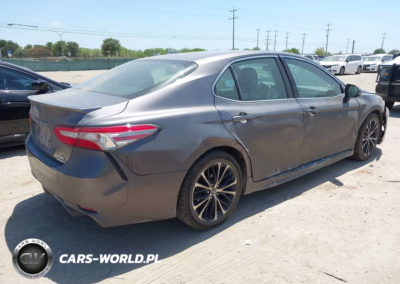 2018 Toyota Camry Hybrid Se VIN:4T1B21HK7JU510298 - 4