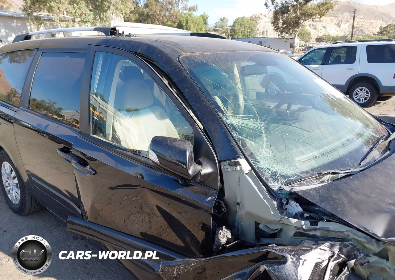 2012 Kia Sedona Lx VIN:KNDMG4C74C6470269 - 12