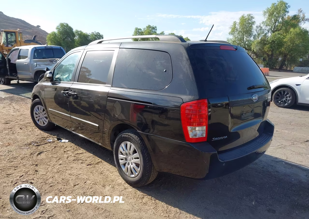 2012 Kia Sedona Lx VIN:KNDMG4C74C6470269 - 3