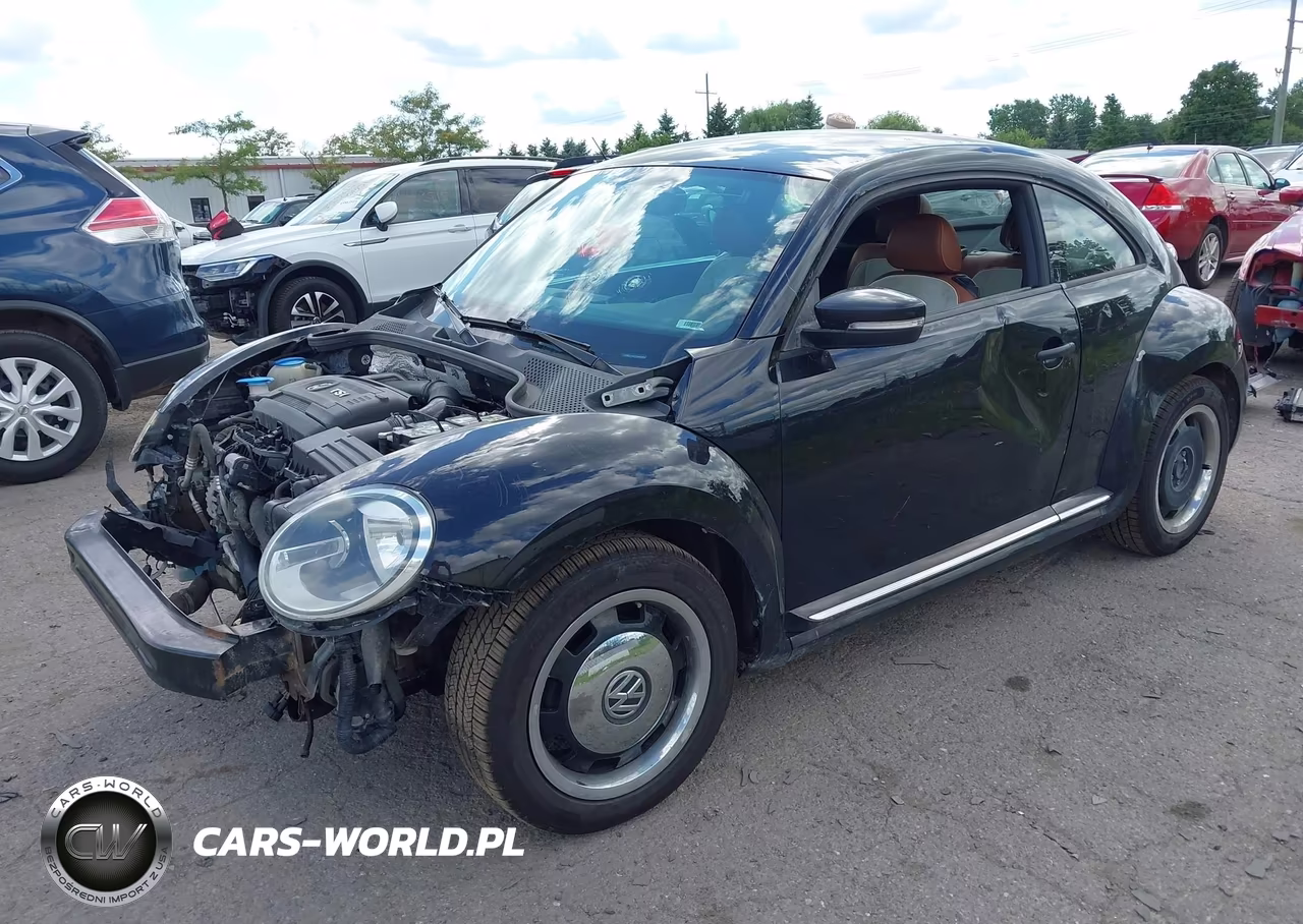 2016 Volkswagen Beetle 1.8T Classic VIN:3VWF17AT7GM639070 - 2