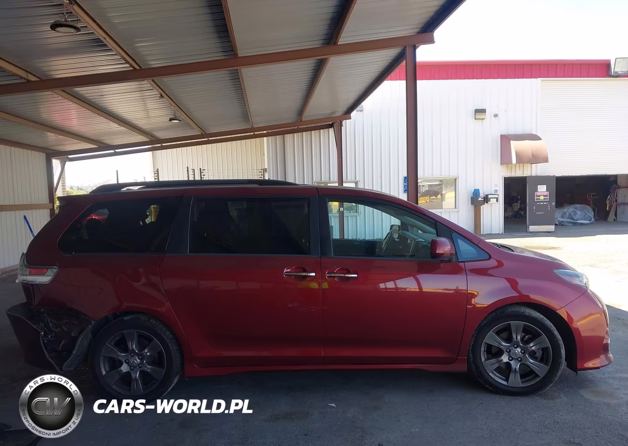 2017 Toyota Sienna Se 8 Passenger VIN:5TDXZ3DC9HS876701 - 13