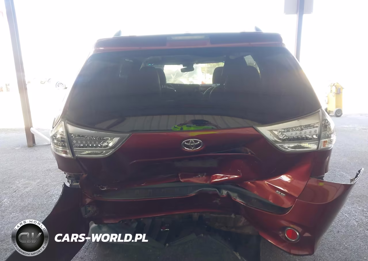 2017 Toyota Sienna Se 8 Passenger VIN:5TDXZ3DC9HS876701 - 16