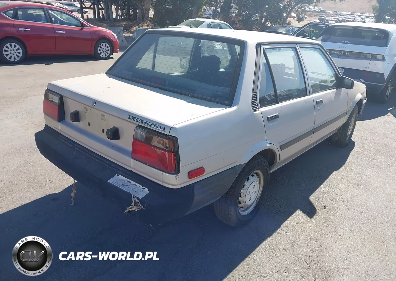 1986 Toyota Corolla Dlx VIN:JT2AE82E2G3313985 - 4