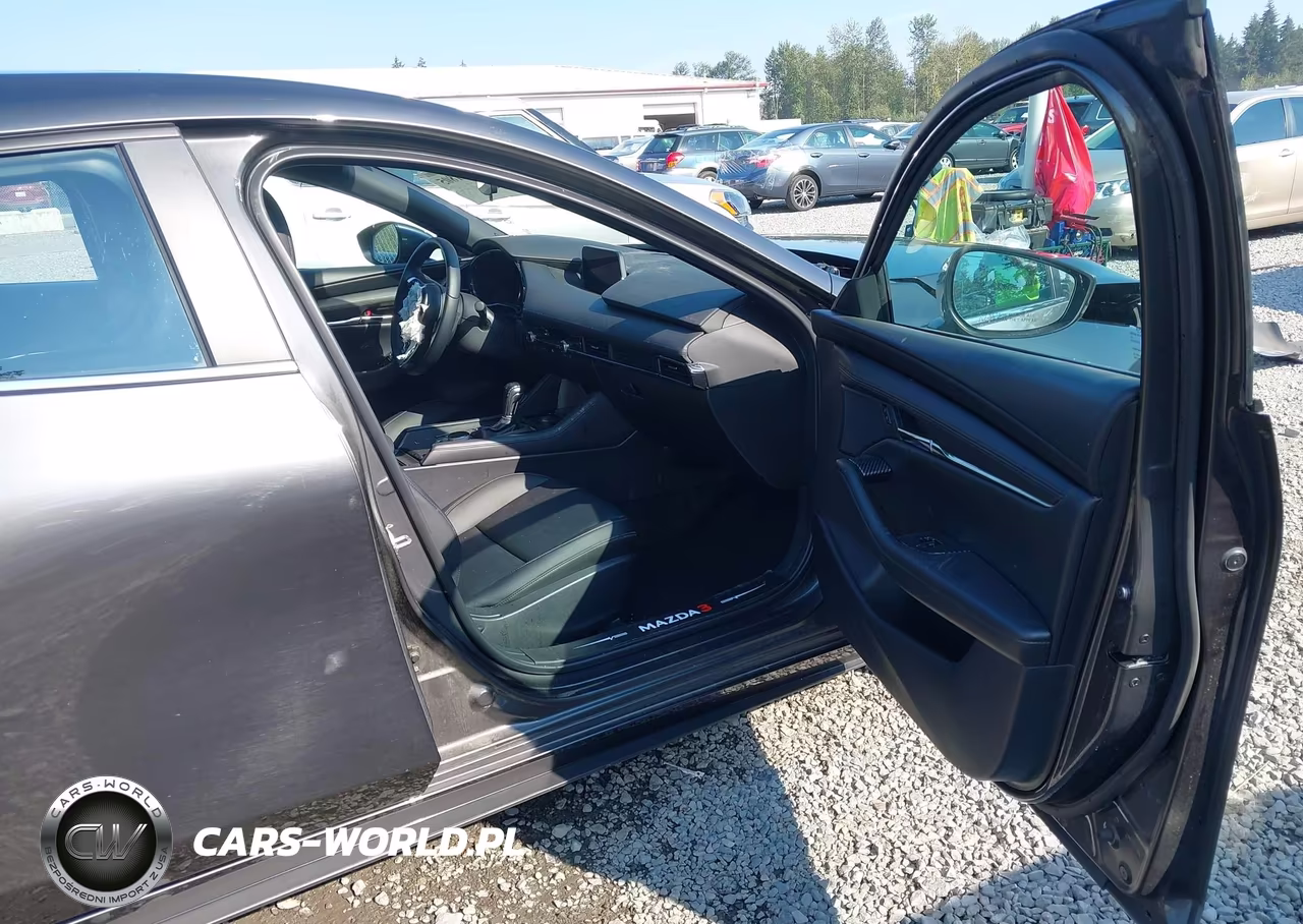2024 Mazda Mazda3 2.5 S Preferred VIN:JM1BPALM0R1650415 - 5