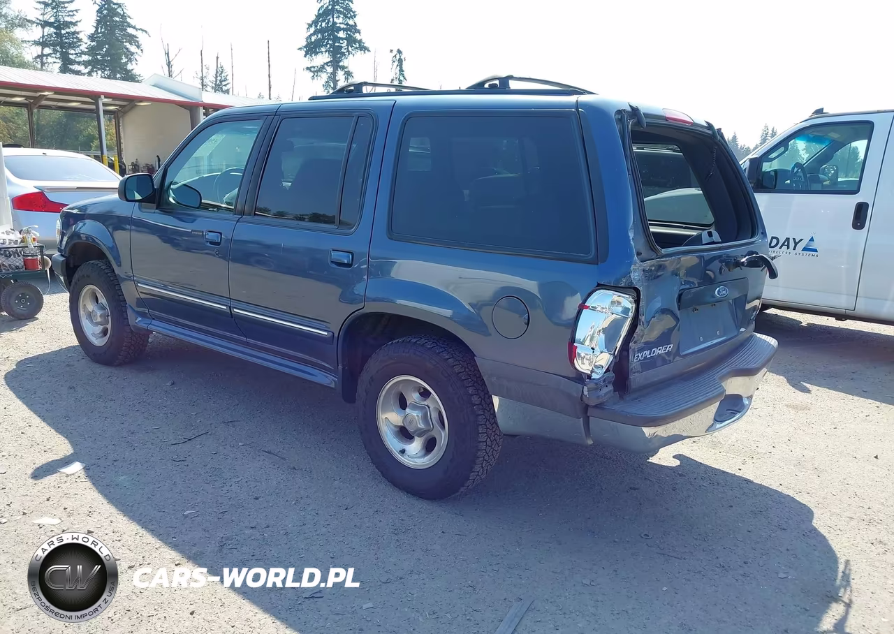 2000 Ford Explorer Xlt VIN:1FMZU73E9YZB46380 - 3
