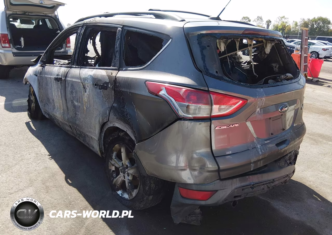 2013 Ford Escape Se VIN:1FMCU0GXXDUA80146 - 3