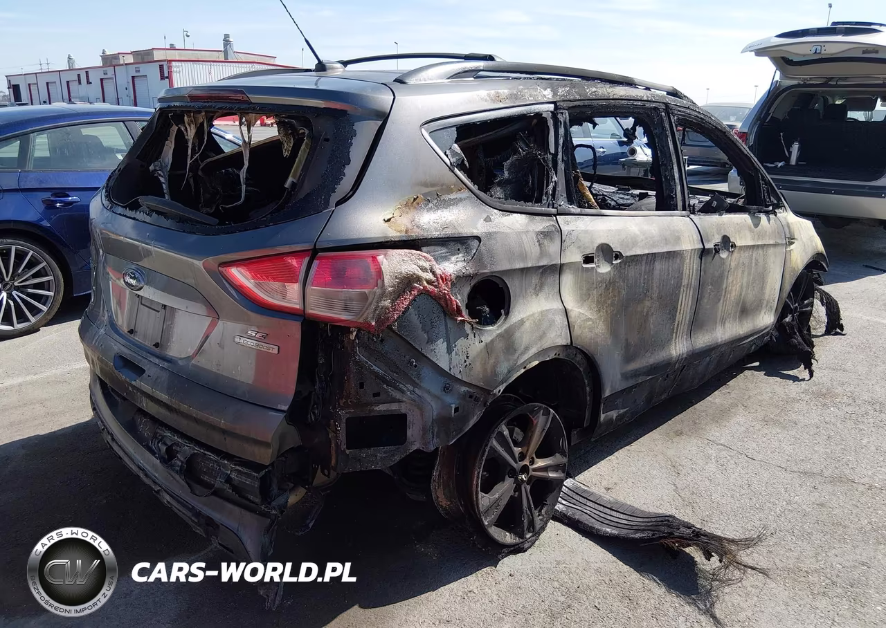 2013 Ford Escape Se VIN:1FMCU0GXXDUA80146 - 4