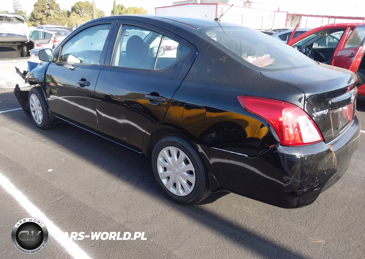 2017 Nissan Versa 1.6 S VIN:3N1CN7AP9HL853906 - 3
