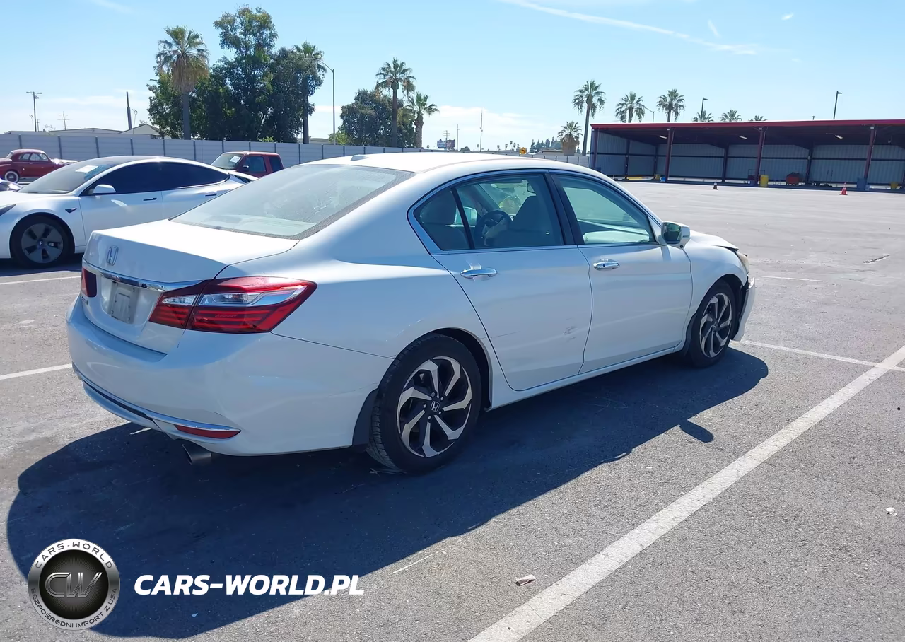 2017 Honda Accord Ex-L VIN:1HGCR2F93HA214380 - 4
