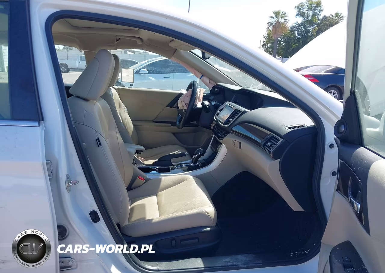 2017 Honda Accord Ex-L VIN:1HGCR2F93HA214380 - 5