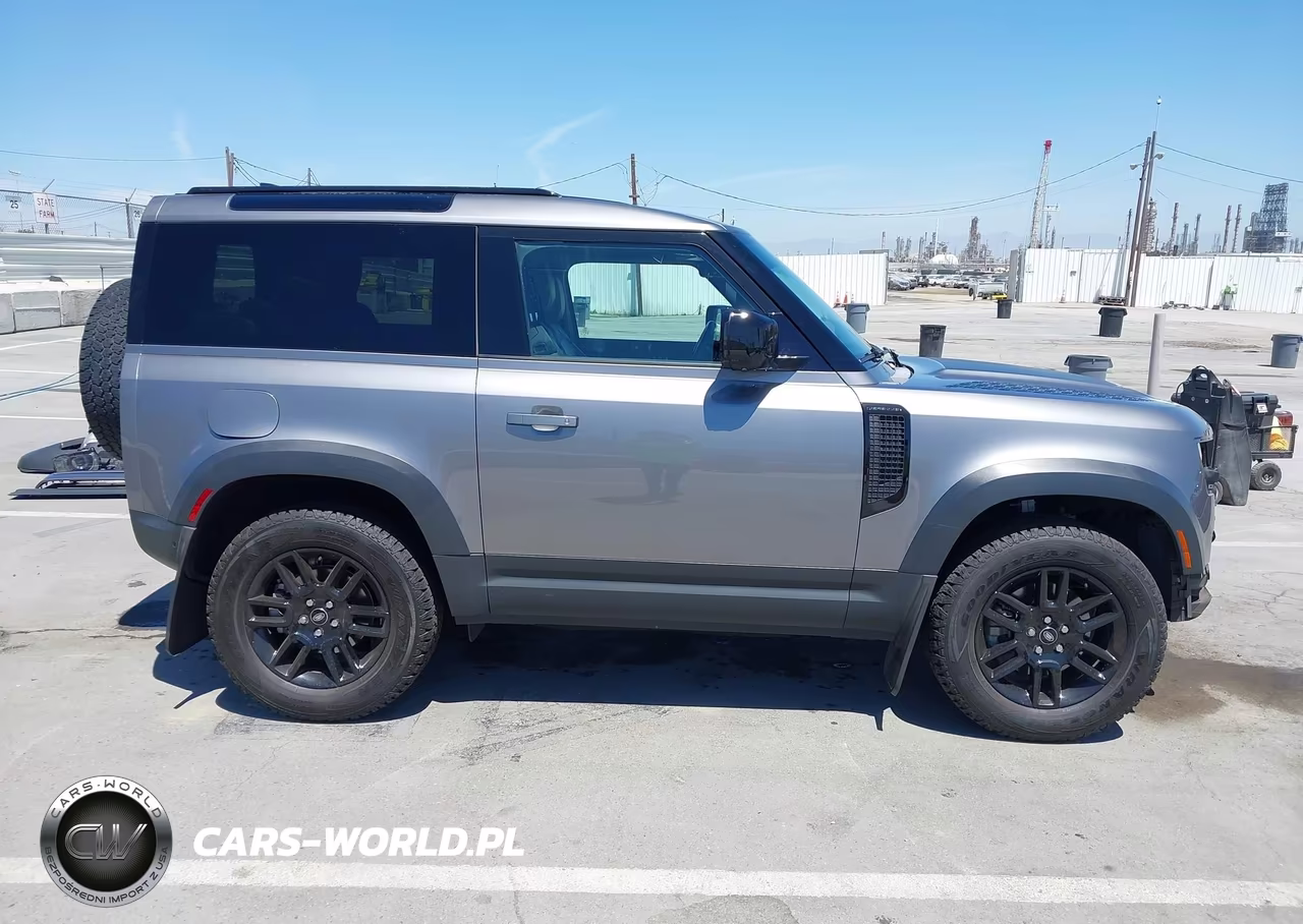 2022 Land Rover Defender 90 S VIN:SALEJ6RXXN2091384 - 14