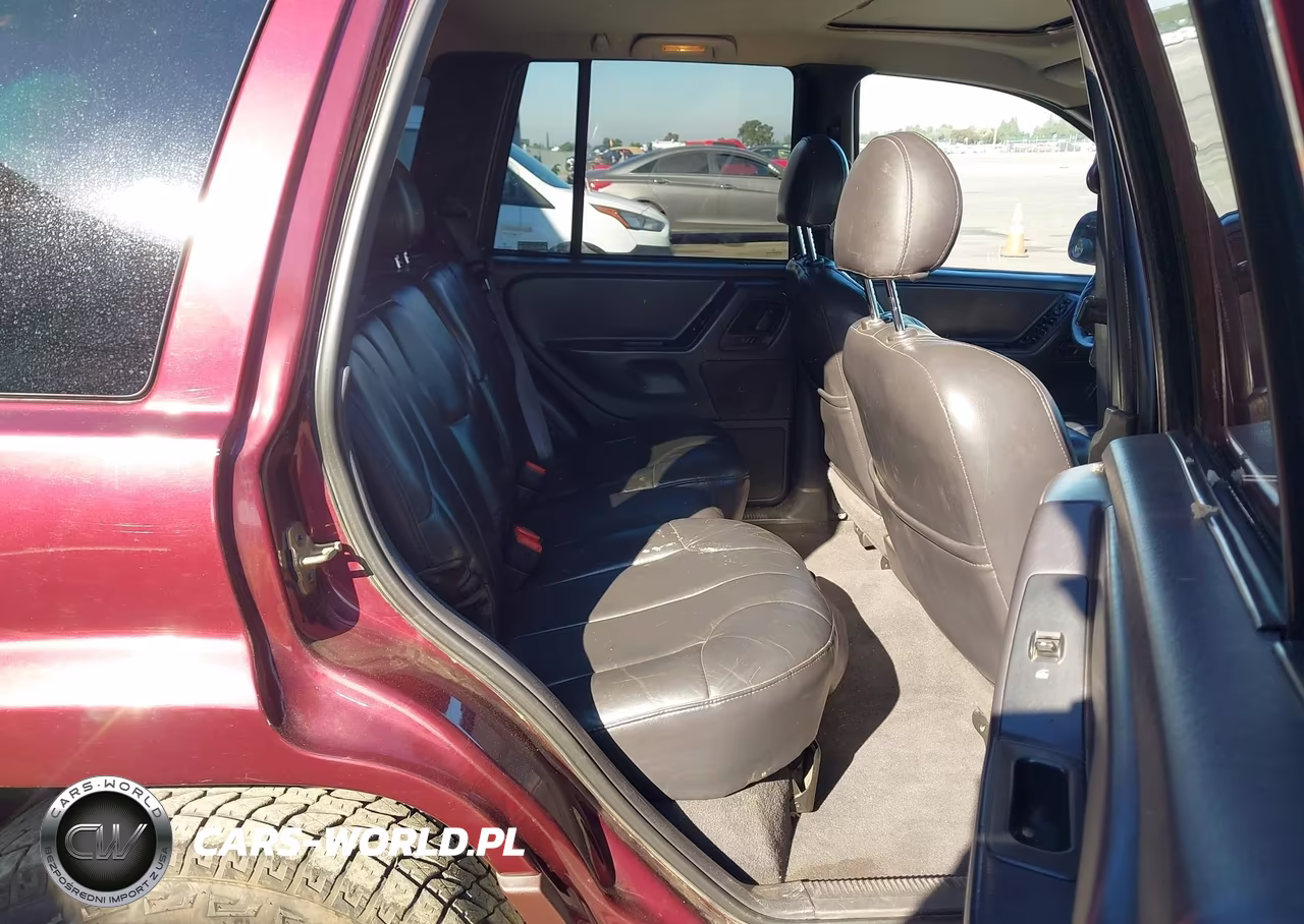 2001 Jeep Grand Cherokee Laredo VIN:1J4GW48N11C548300 - 8