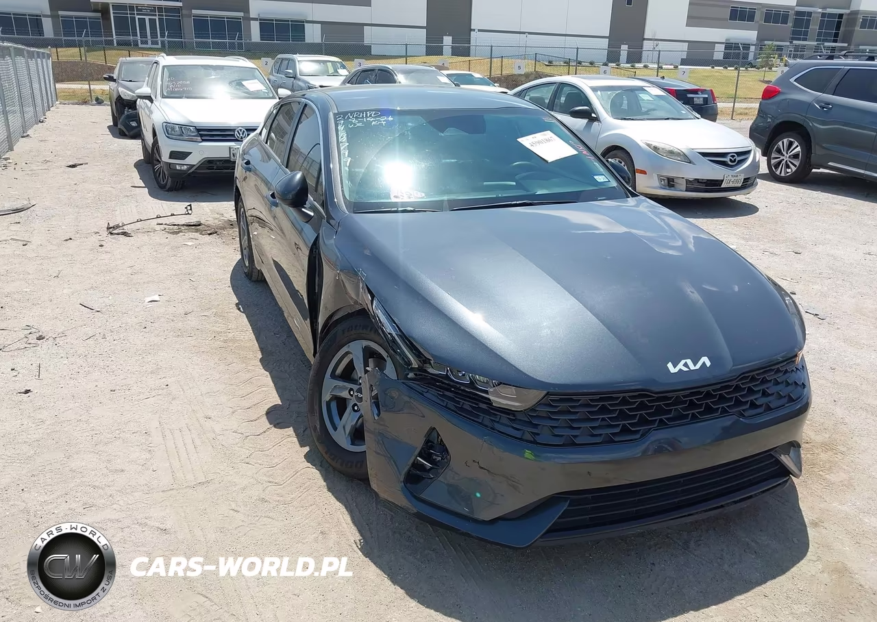 2023 Kia K5 Lxs