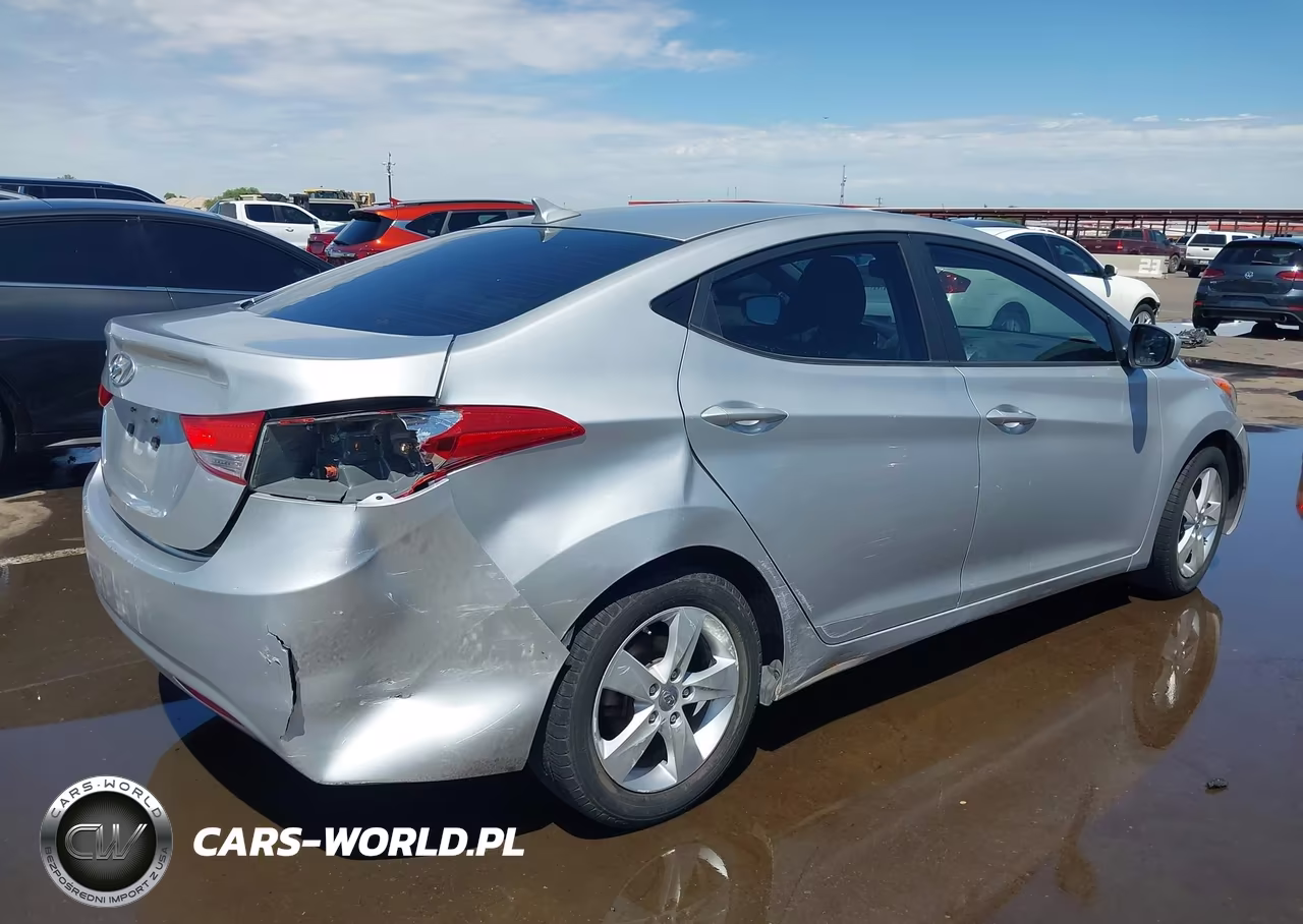 2011 Hyundai Elantra Gls (Ulsan Plant) VIN:KMHDH4AE8BU109504 - 4