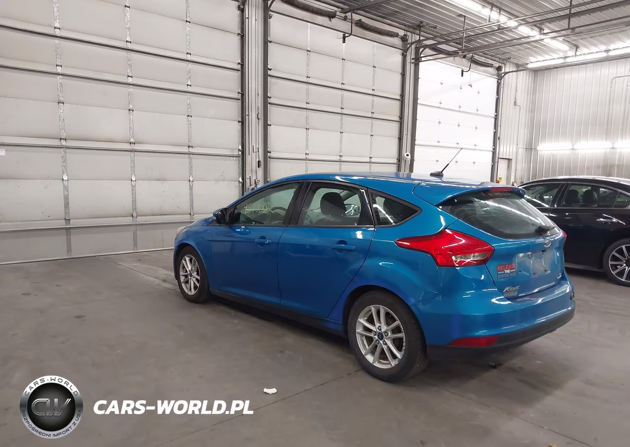 2016 Ford Focus Se VIN:1FADP3K24GL209060 - 3