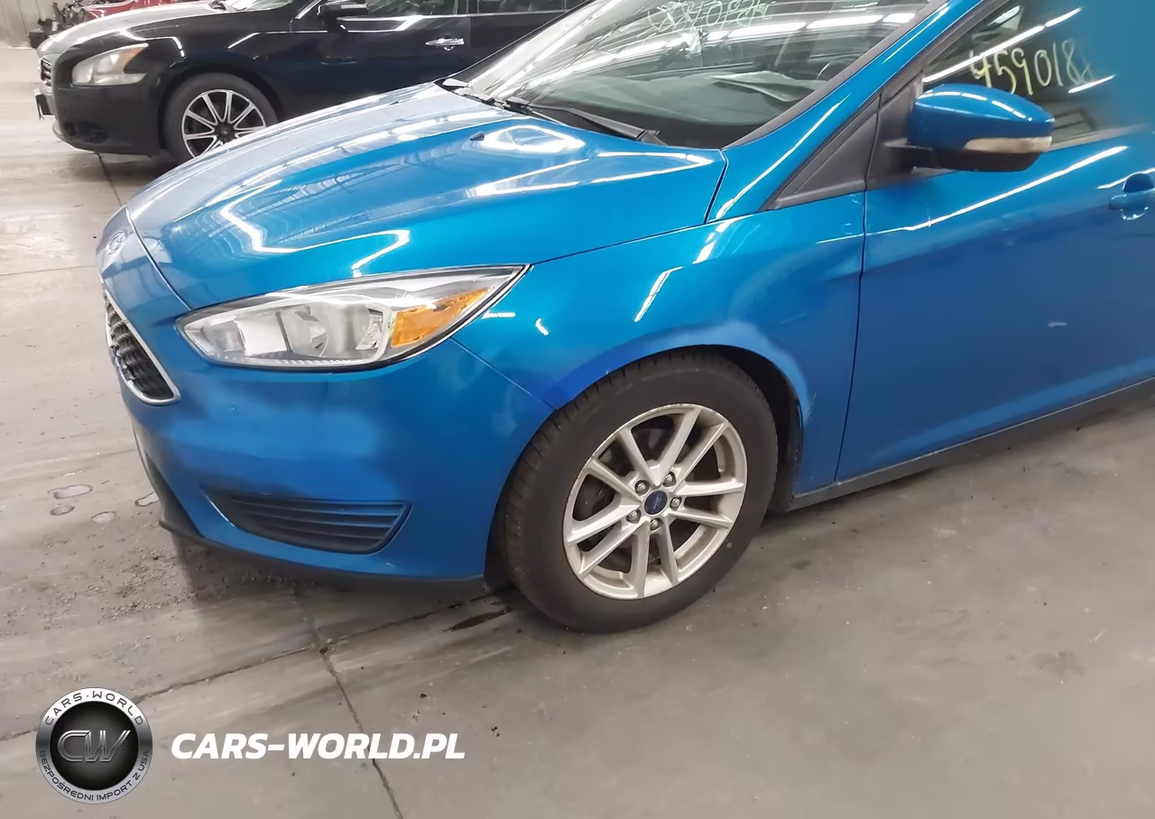 2016 Ford Focus Se VIN:1FADP3K24GL209060 - 6