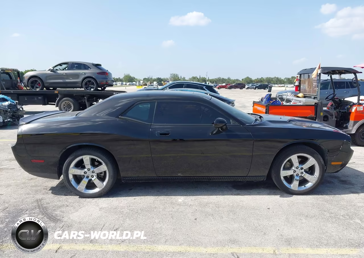 2009 Dodge Challenger R-T VIN:2B3LJ54TX9H589838 - 13