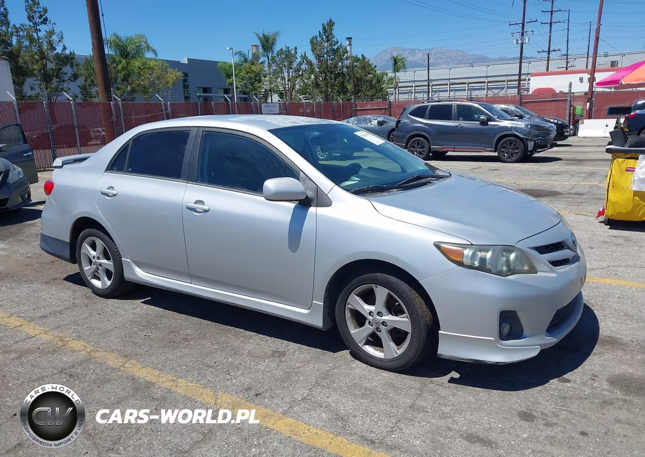 2013 Toyota Corolla S