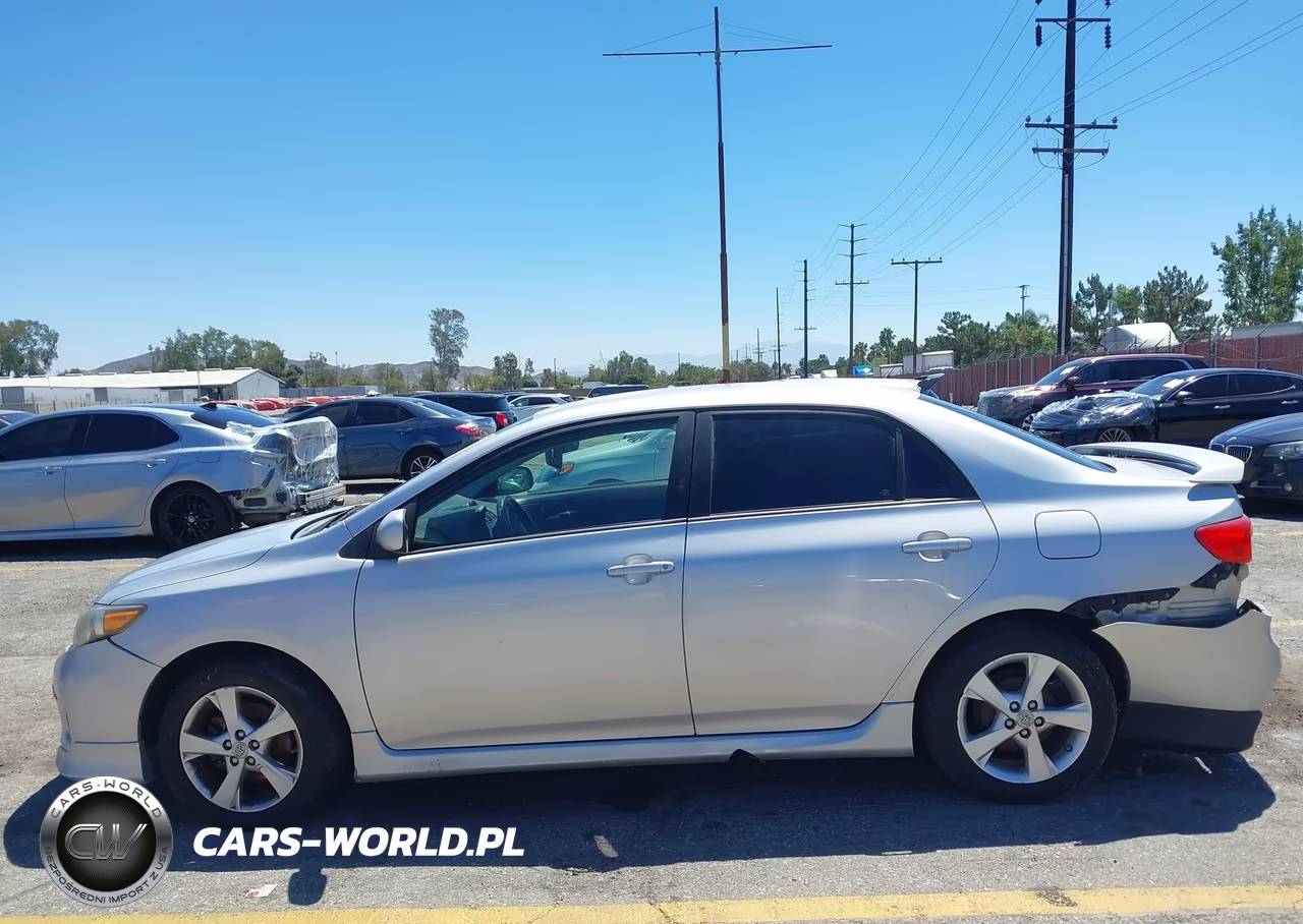 2013 Toyota Corolla S VIN:5YFBU4EE5DP188003 - 14