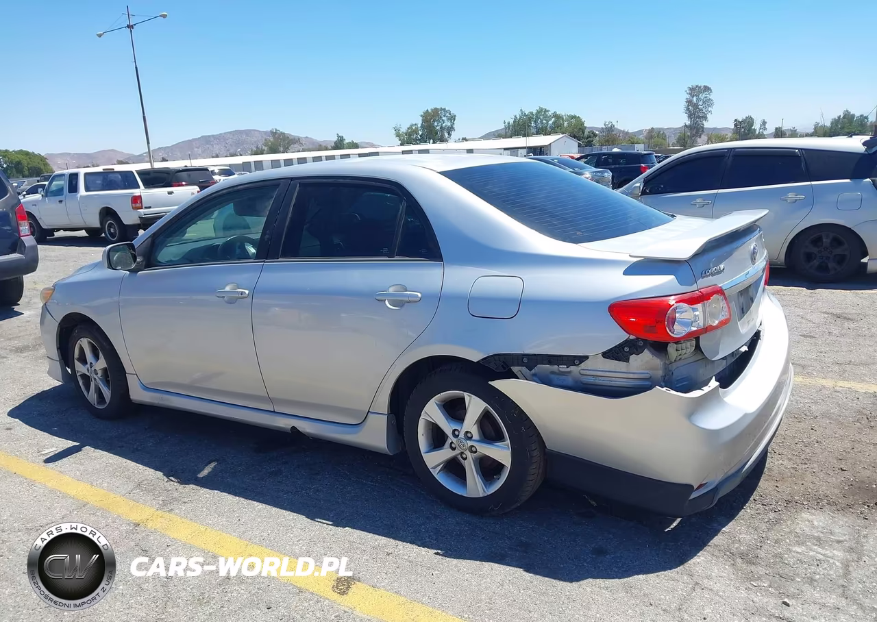 2013 Toyota Corolla S VIN:5YFBU4EE5DP188003 - 3