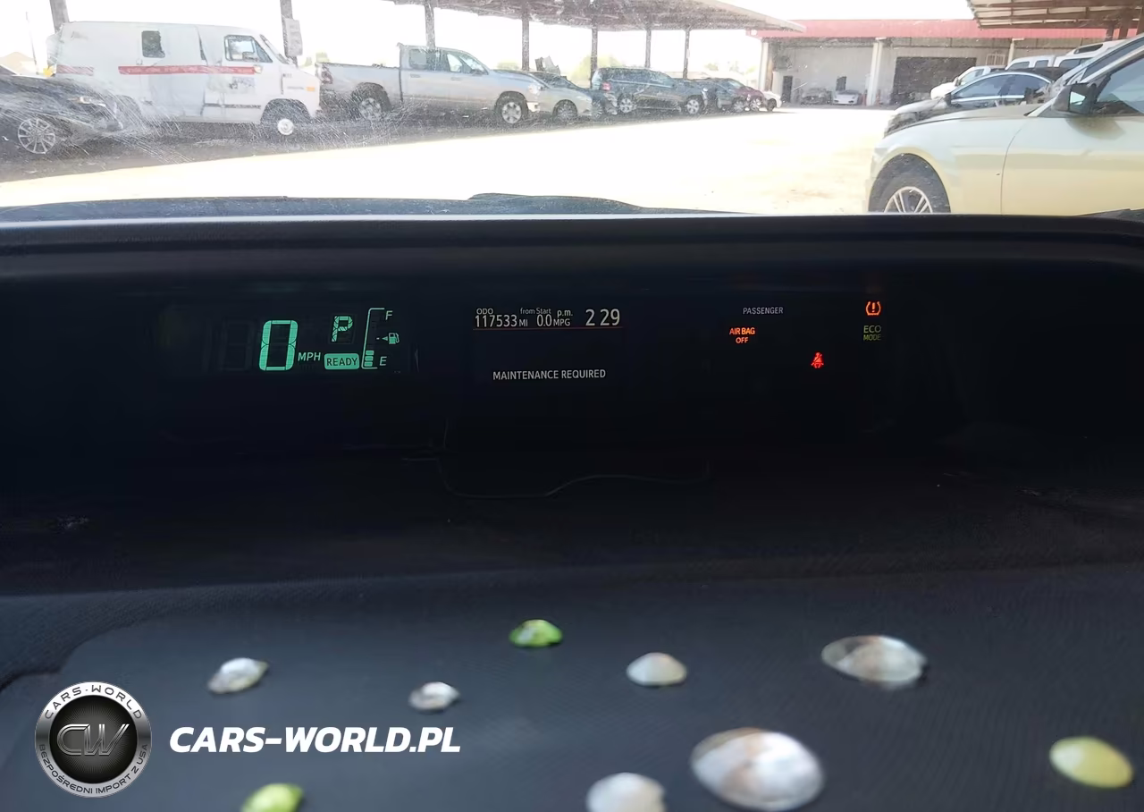 2013 Toyota Prius C Two VIN:JTDKDTB35D1556049 - 7