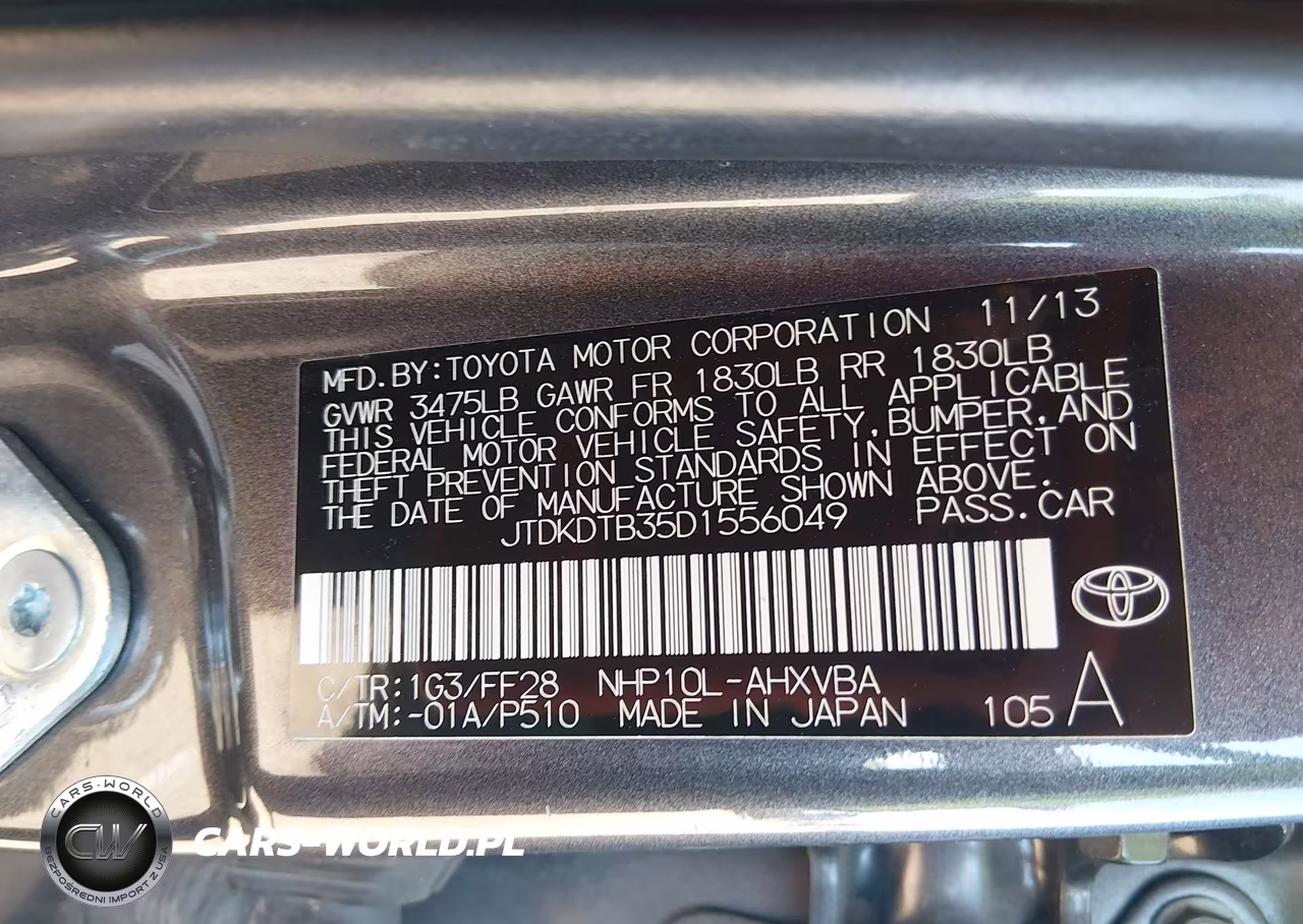 2013 Toyota Prius C Two VIN:JTDKDTB35D1556049 - 9