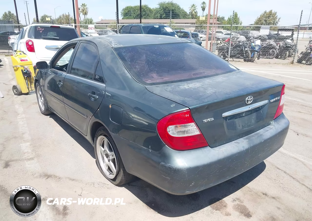 2004 Toyota Camry Le VIN:4T1BE32K84U311129 - 3
