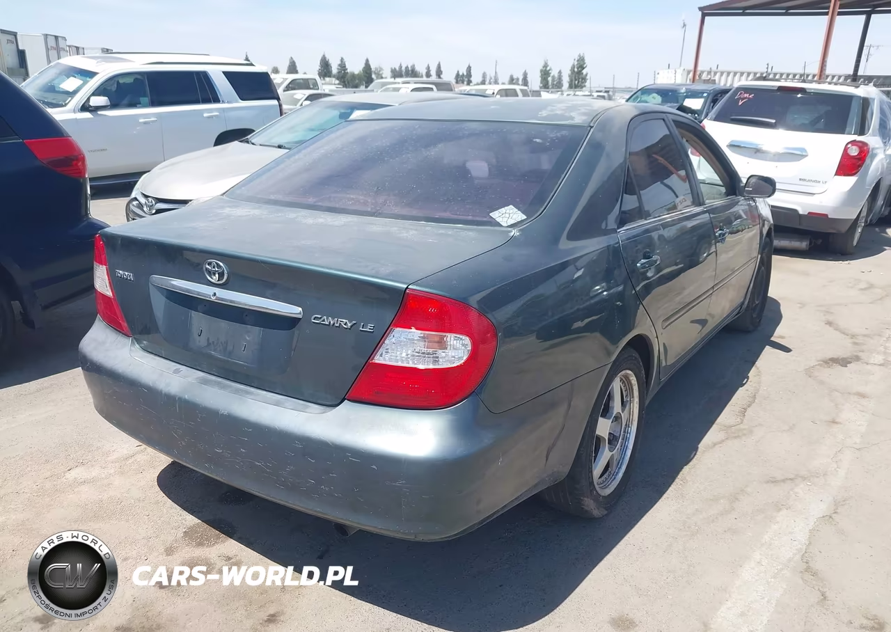 2004 Toyota Camry Le VIN:4T1BE32K84U311129 - 4