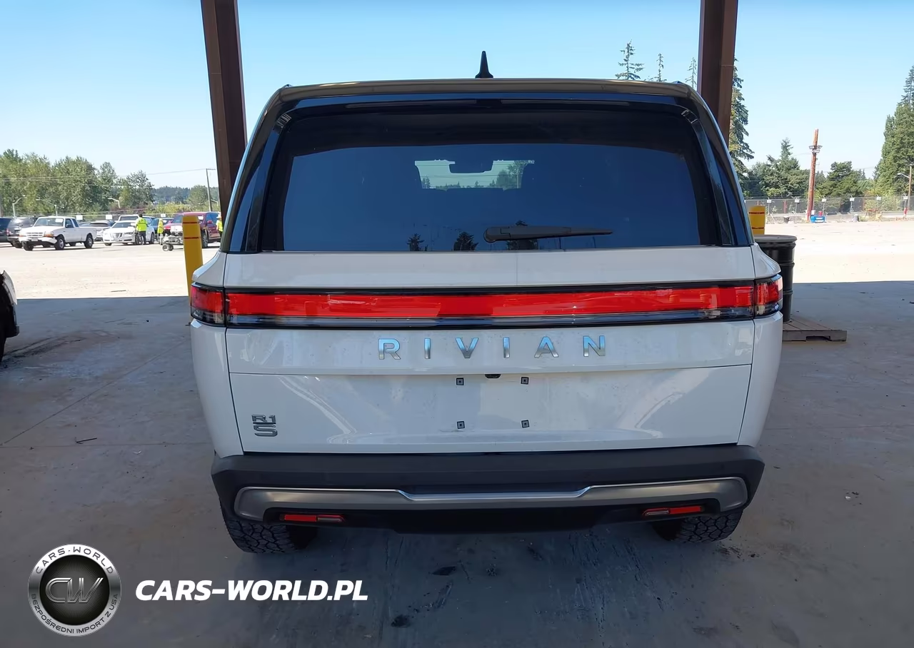 2025 Rivian R1S Adventure Dual Motor Large Pack-Adventure Dual Motor Max Pack VIN:7PDSGBBAXSN047220 - 17