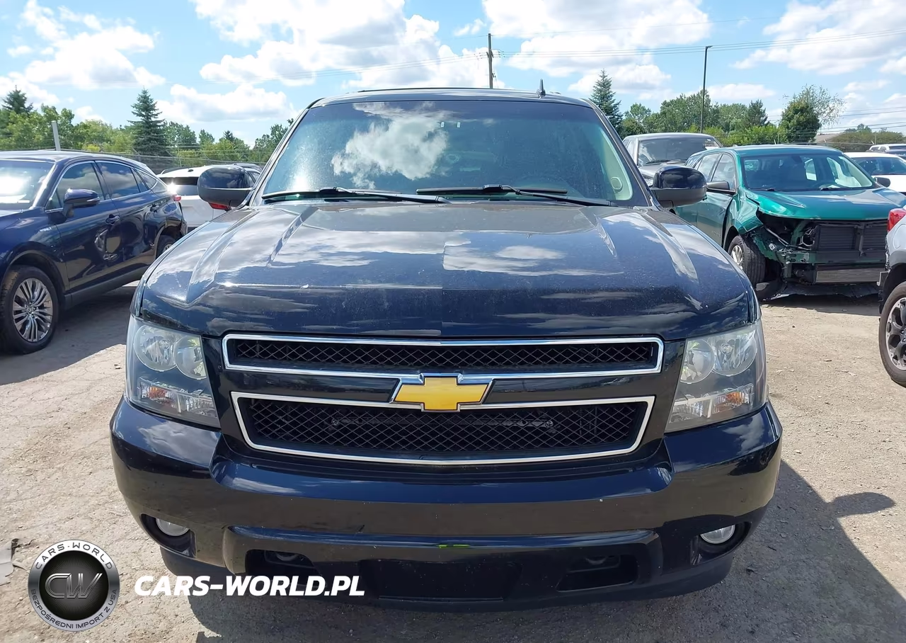 2012 Chevrolet Suburban Lt VIN:1GNSKJE73CR199342 - 12