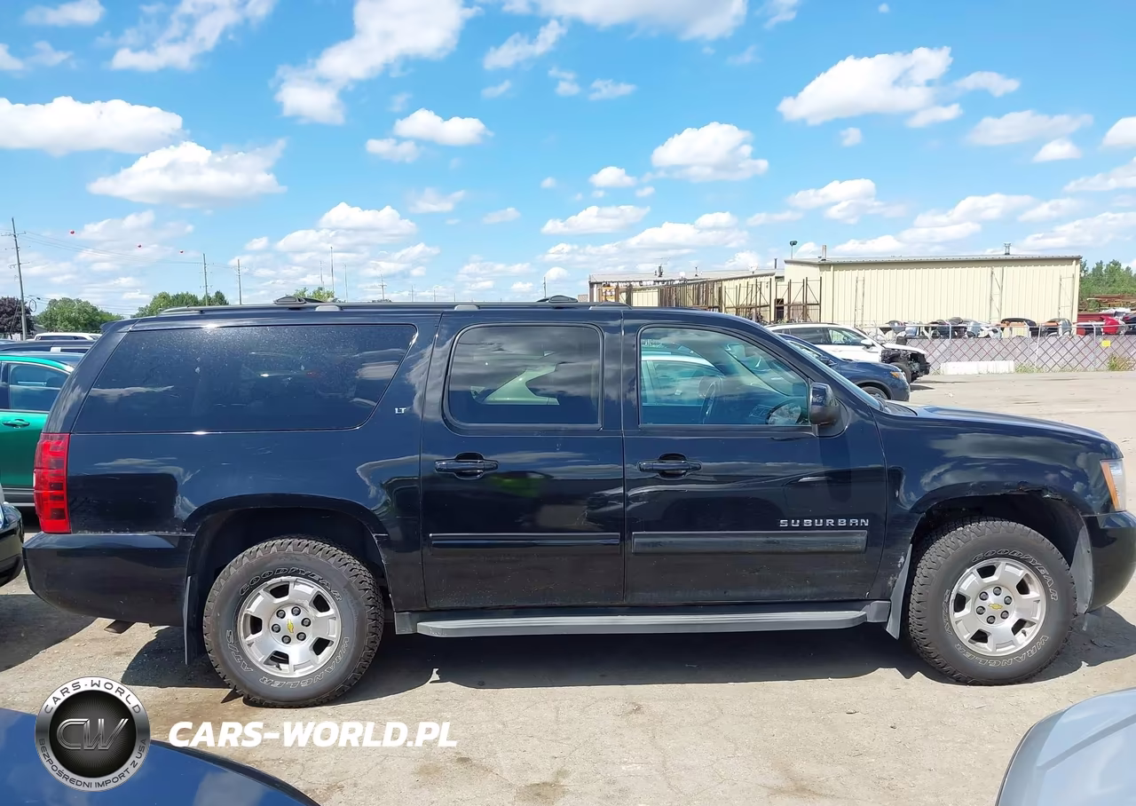 2012 Chevrolet Suburban Lt VIN:1GNSKJE73CR199342 - 13