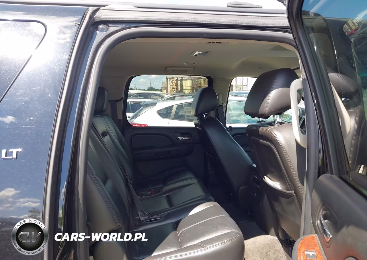 2012 Chevrolet Suburban Lt VIN:1GNSKJE73CR199342 - 8